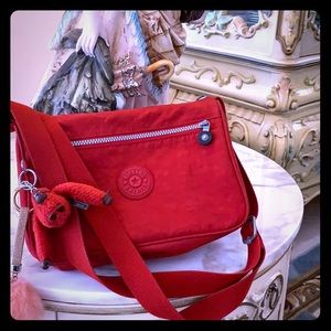 🌹Kipling authentic cross bag🌹🌹